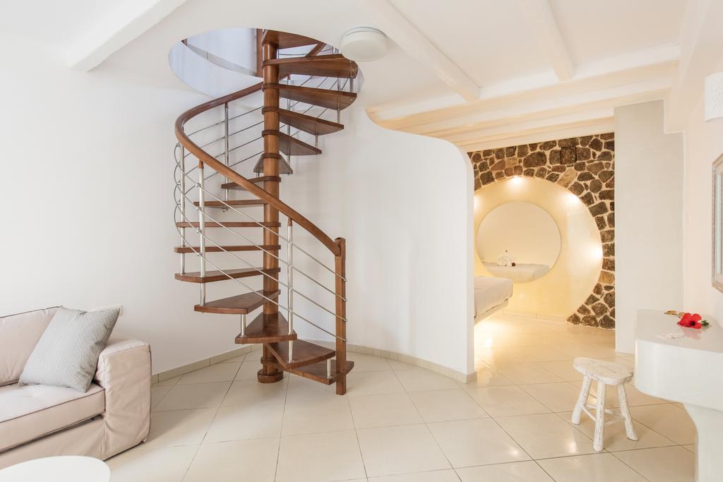 Secret Earth Villas - Santorini Kamari  Luaran gambar